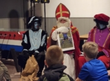 Sinterklaasfeest bij S.K.N.W.K. voor JO7-1 van vrijdag 1 december 2023 (147/180)